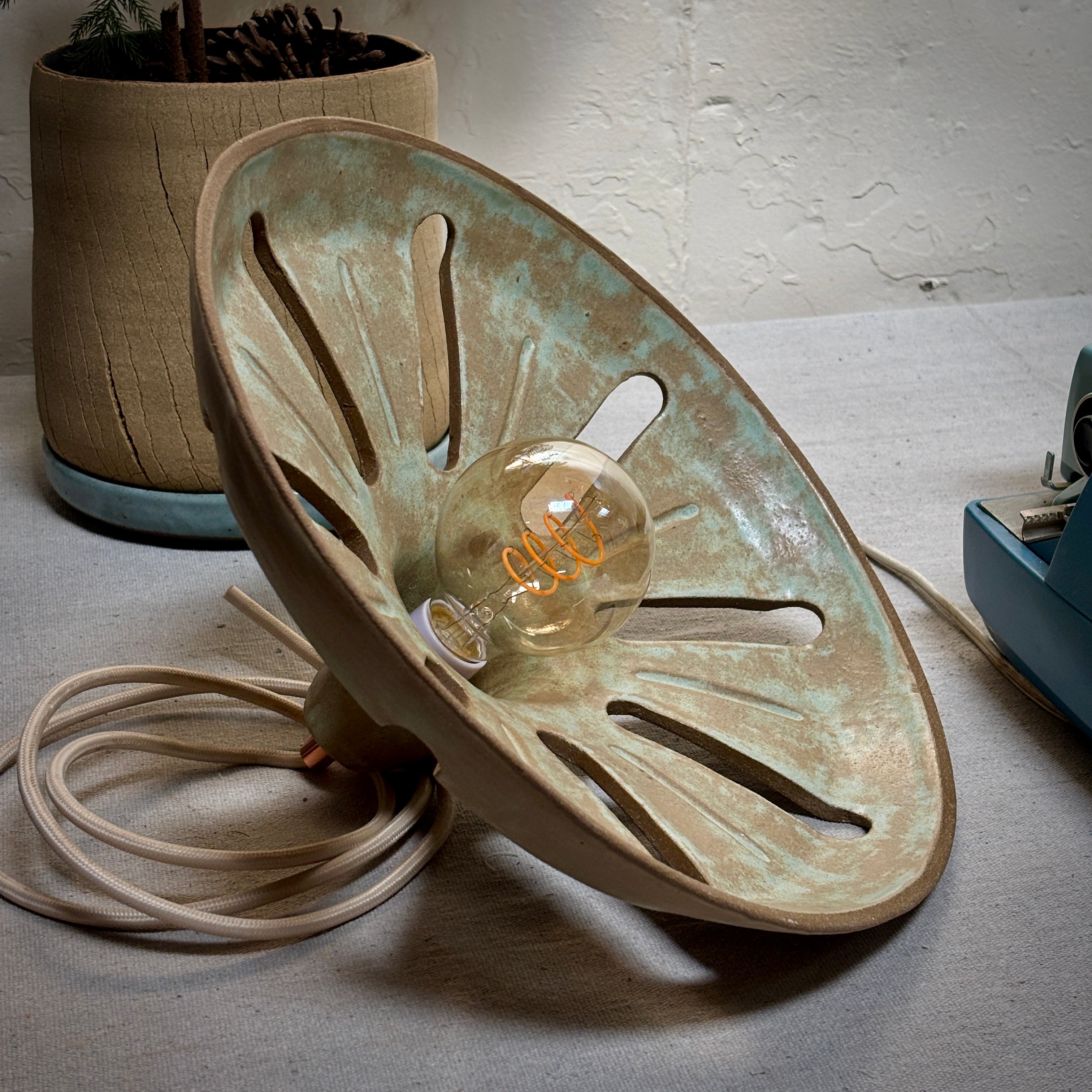 BARNSHADE - COPPER LARGE LINES
