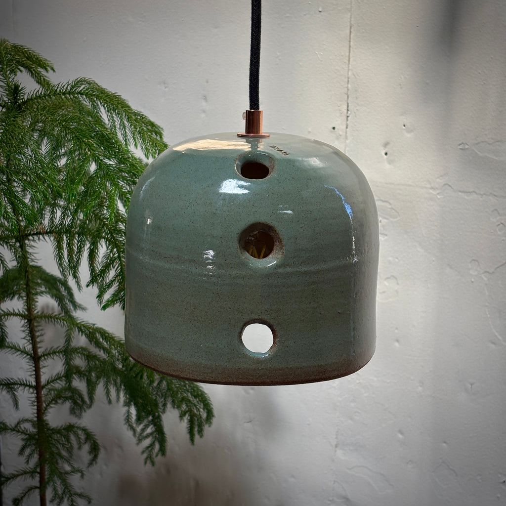 BEEHIVE - TEAL W/ HOLES