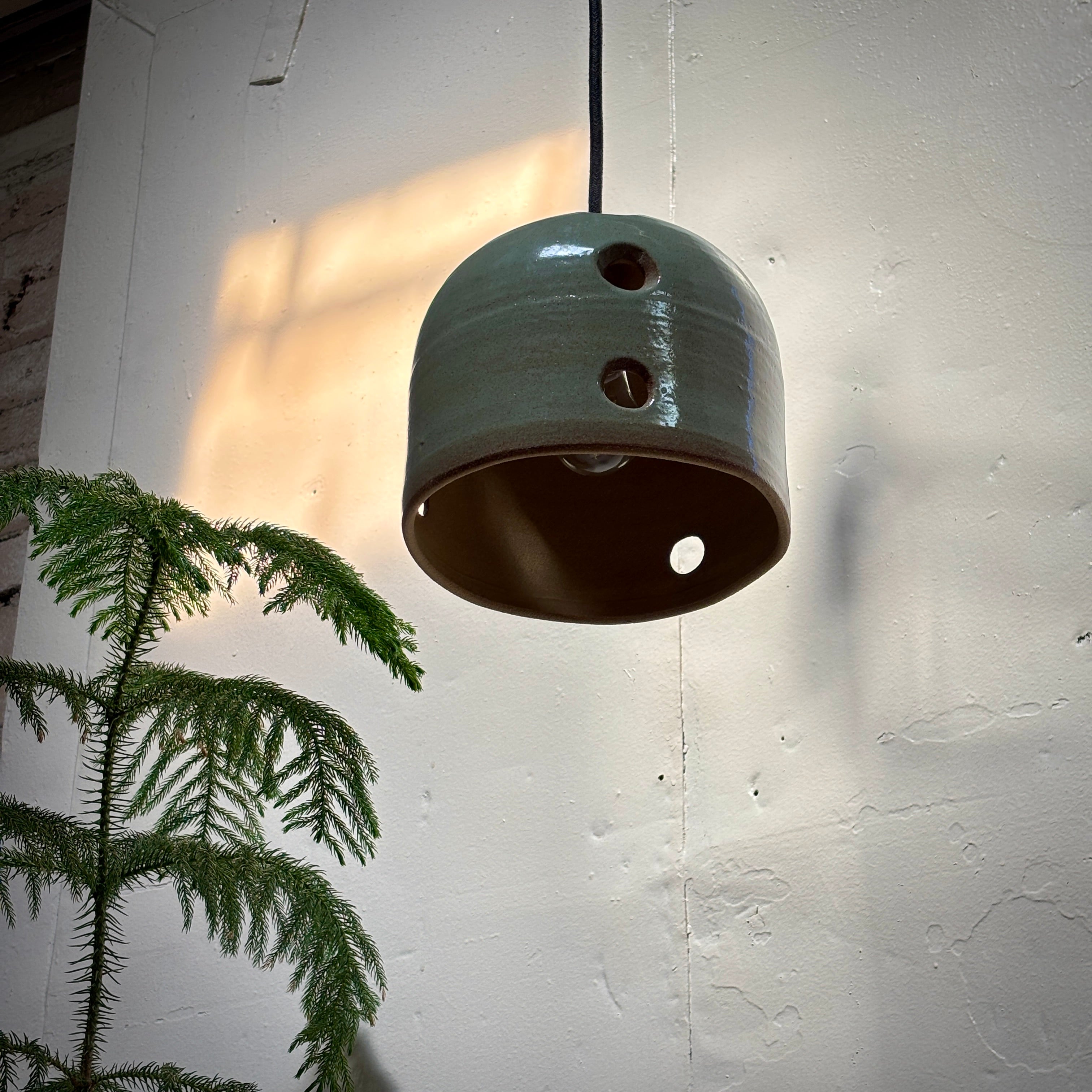 BEEHIVE - TEAL W/ HOLES