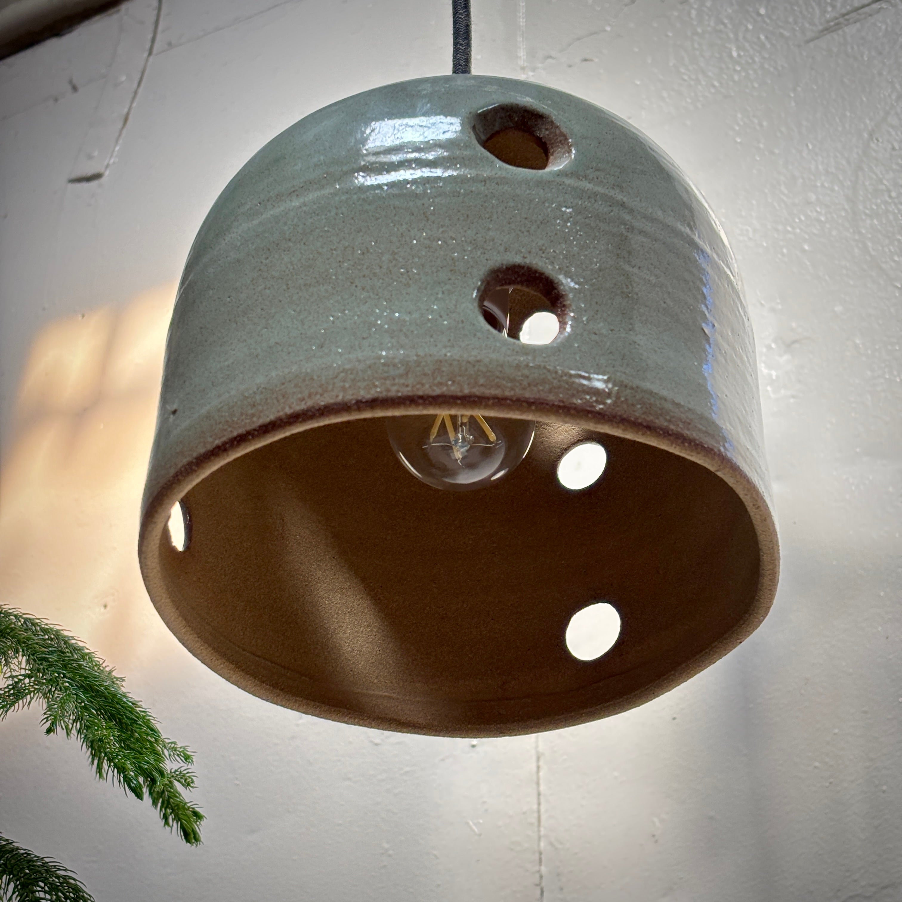 BEEHIVE - TEAL W/ HOLES