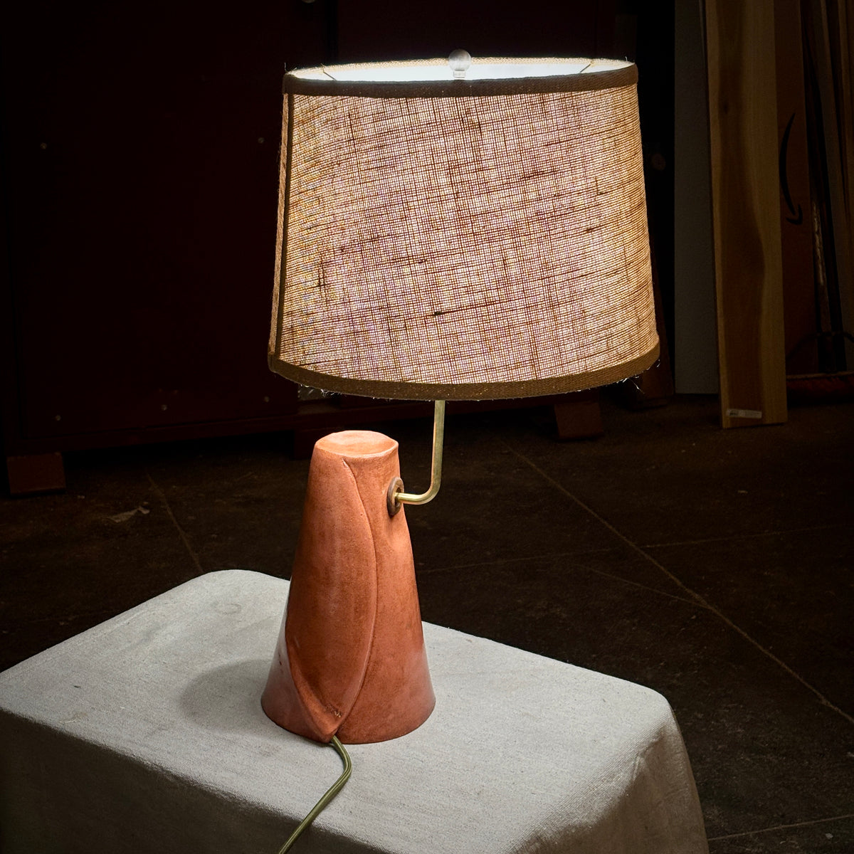 DESK LAMPS - ASYM. LAMP