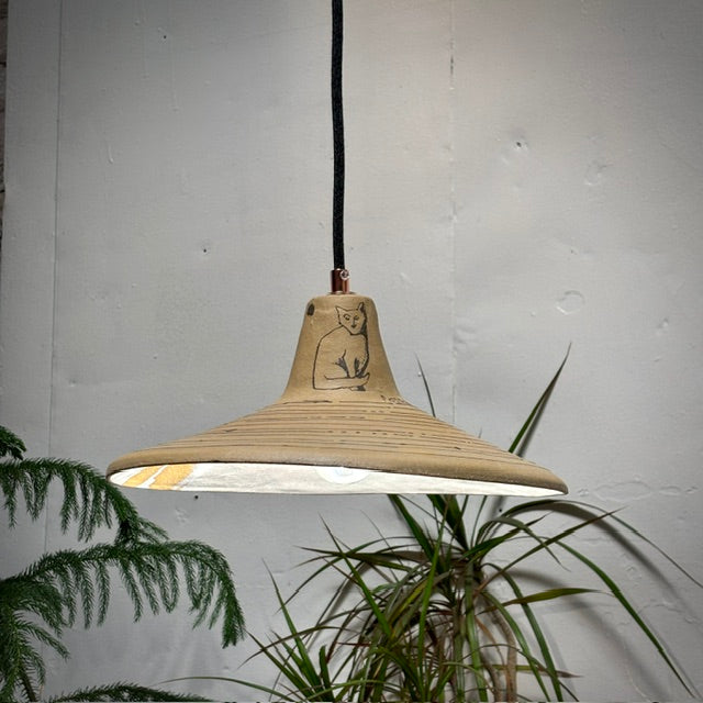 SHORT BRIMMED BARNSHADES W/ WILD FRIENDS