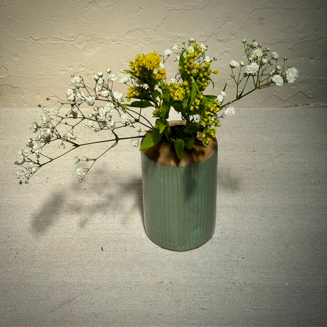FLOWER VASE - GREEN RIBBED