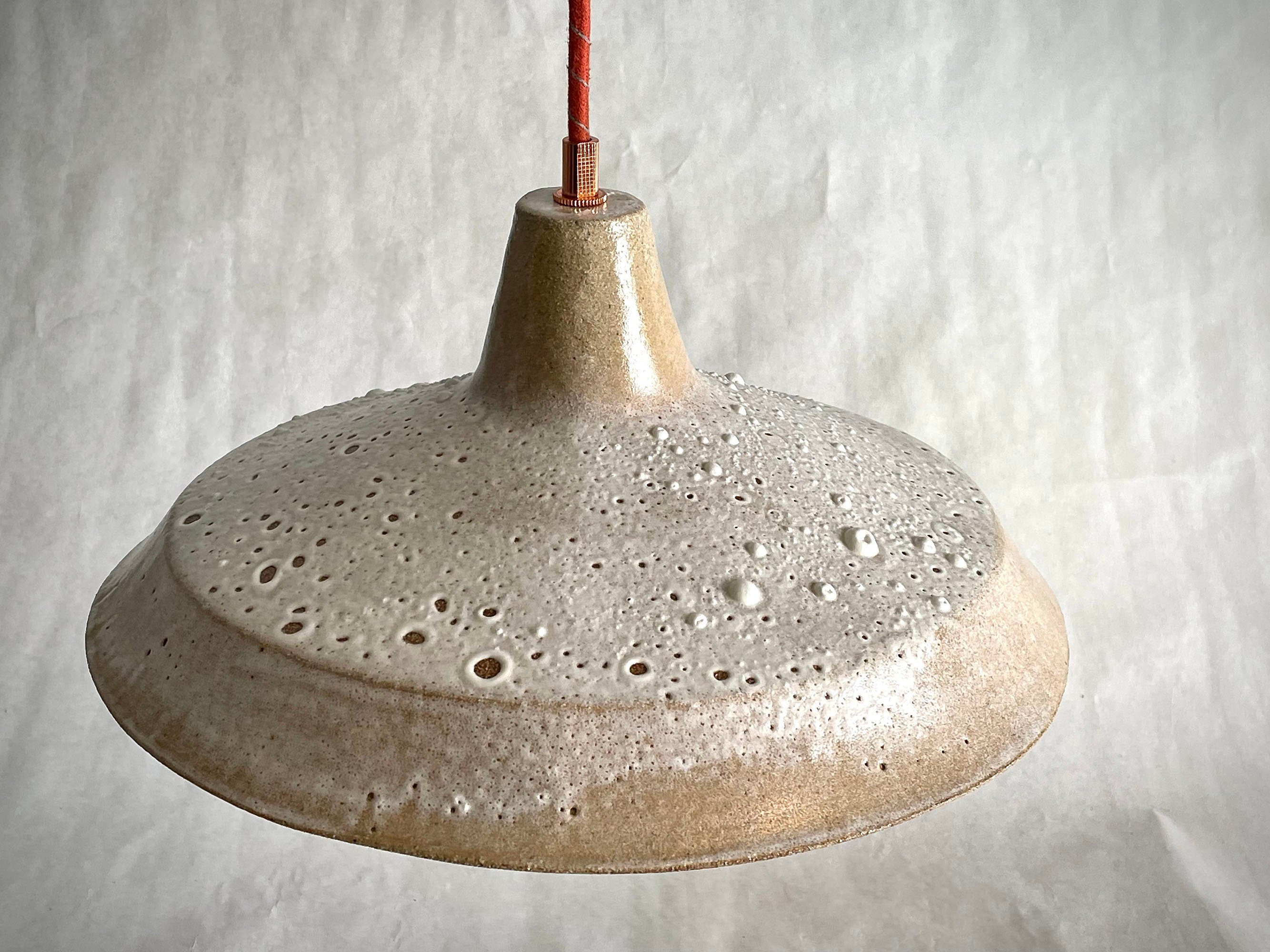13.5 DIMPLED AND BUBBLED BARN SHADE PENDENT LAMP