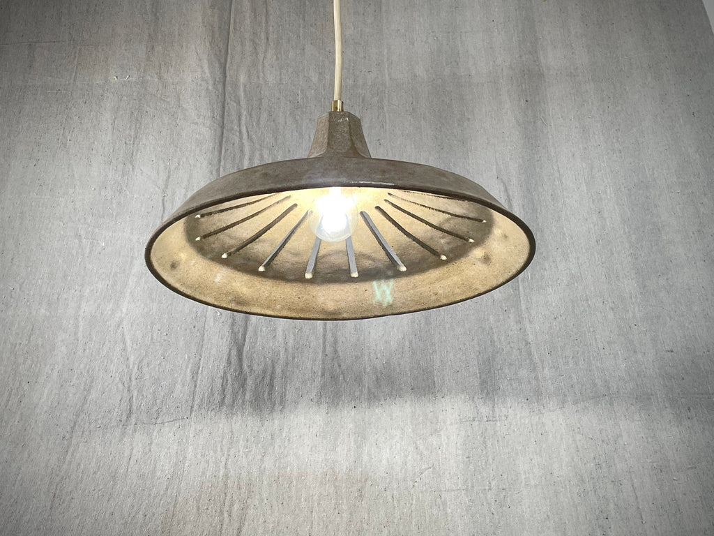 13.5” NATURAL BARN SHADE