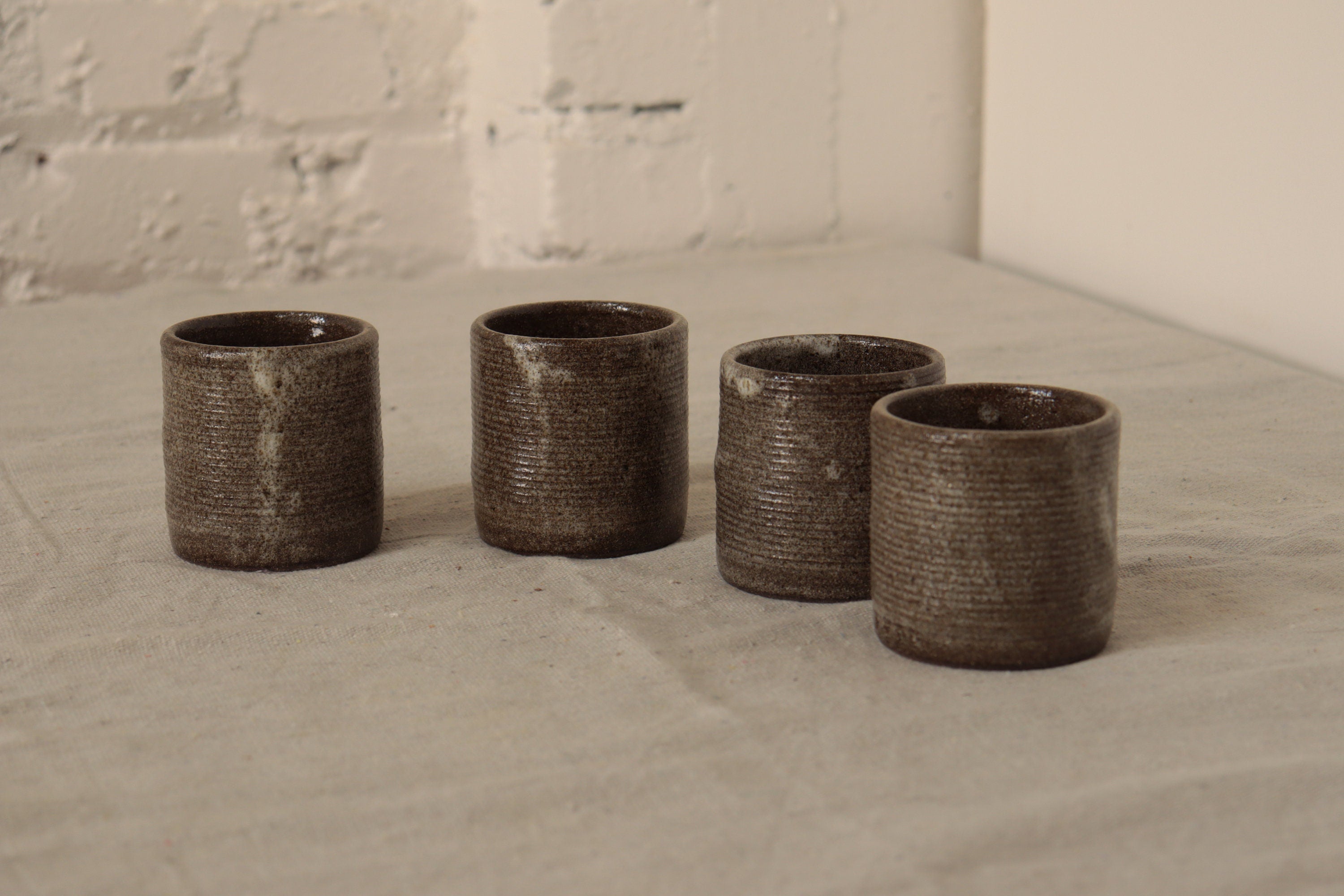 SET OF CUPS, NO HANDLES