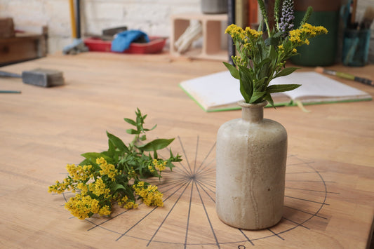 EARTHY FLOWER VASE, BOTTLE