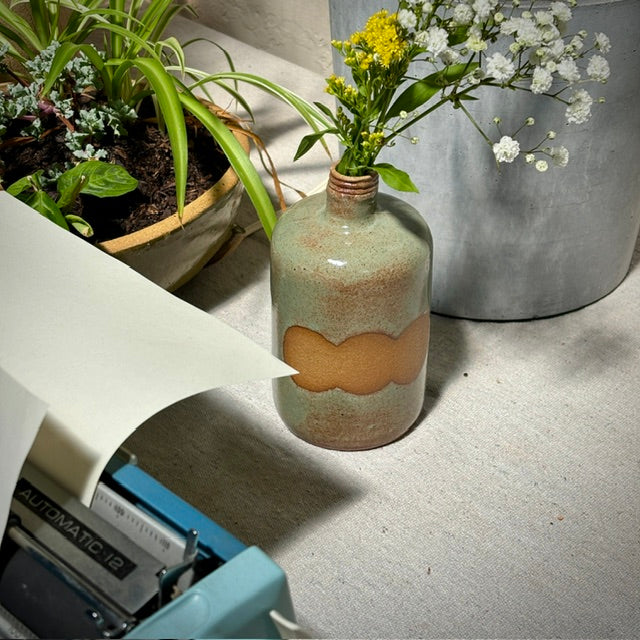 FLOWER VASE - MOSS W/ THREE CIRCLES